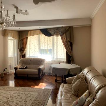 Квартира в центрі міста 114 м.кв ЖК Вул. Берегова 22а