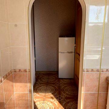 Продам 2 комнатную квартиру возле метро Студенческая