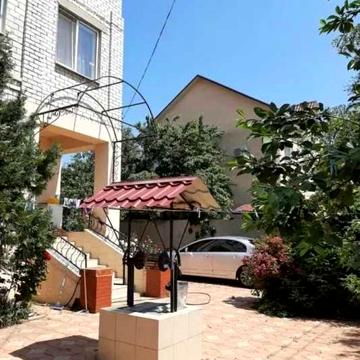 (13) Продам добротний будинок у с. Нова Долина