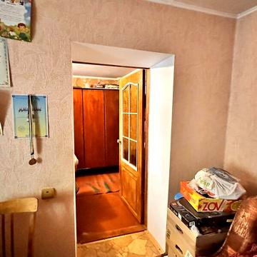 Продажа 2к дом Героїв України (Комарова) вулиця