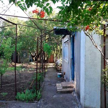 Продам дачу між селами Воскресенське та Калинівка