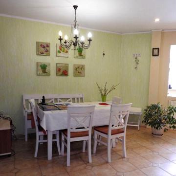ПРОДАМ  СВОЮ  квартиру в селищі Чубинське