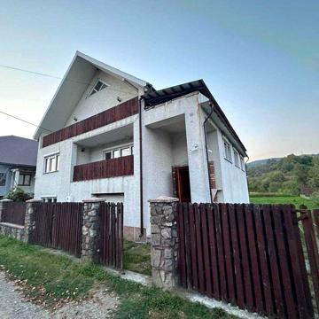 Продається будинок в смт. Великий Бичків