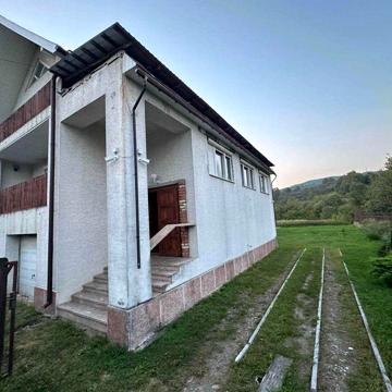 Продається будинок в смт. Великий Бичків