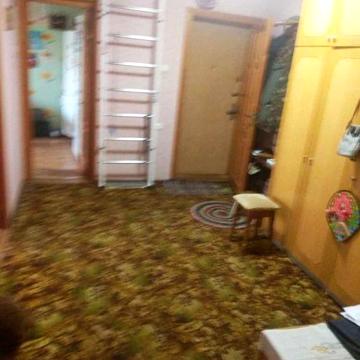 Дніпровський р н Азербажанська 16/1 продаю 4х кім кв 98 кв м