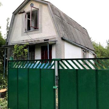 Продається дачний будинок