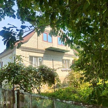 Продається цегляний будинок в місті васильків