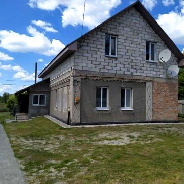 Будинок двоповерховий на два входи, 35 соток