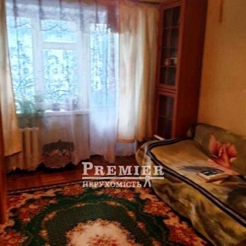 Продаж 2к Квартира Героїв Крут вулиця