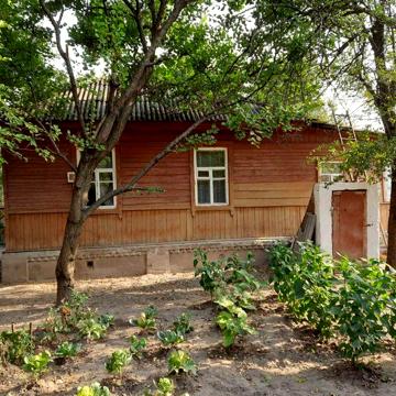 Продам отдельно стоящий дом в центре