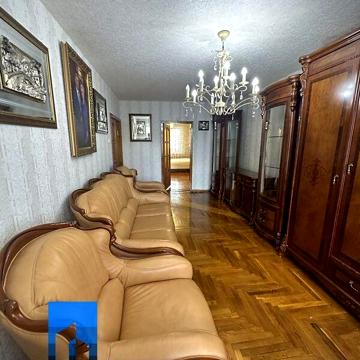Продаж 3к Квартира Слави бульвар