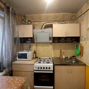 Компресорна вул., 111
