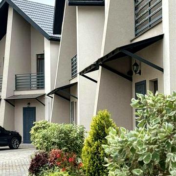 Новий ТаунХаус 103м2 з ремонтом, Червоний Хутір