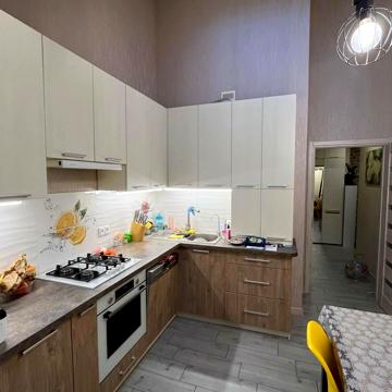 Стрийська вул., 111В