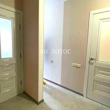 Продаж однокімнатної квартири-студії з НОВИМ РЕМОНТОМ!