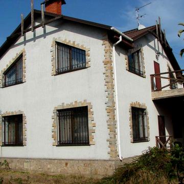 Продается дом в Лесках.