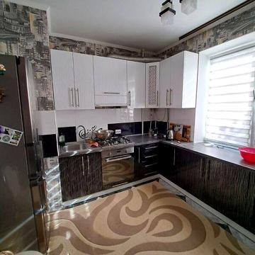 Продаж 3к Квартира Крилова вулиця