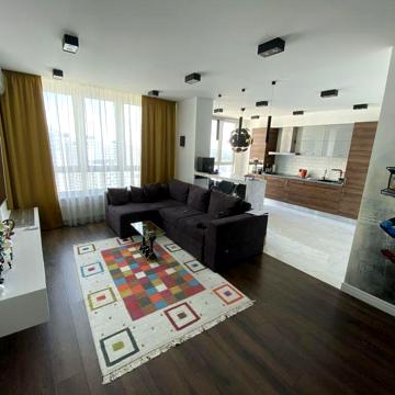 продам квартиру 75м2 на армянской 6