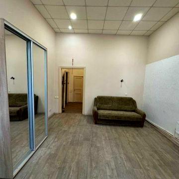 Продам 1к квартиру по вул. Володимира Антоновича (Свердлова), 49