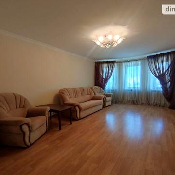 Продажа 3к квартира Чайковського вулиця