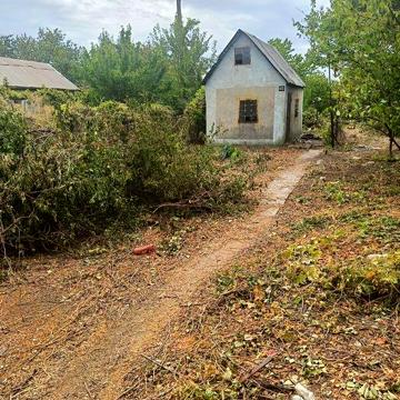 Дача за вигідною ціною в місті