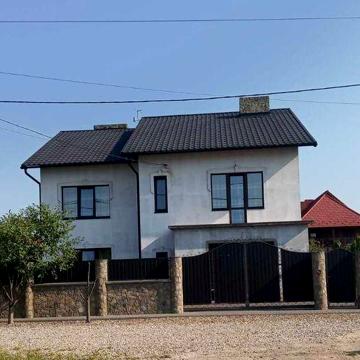 Приватний будинок, особняк, дім