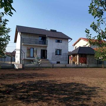 Приватний будинок, особняк, дім