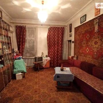 Продаж 4к Квартира Середня вулиця