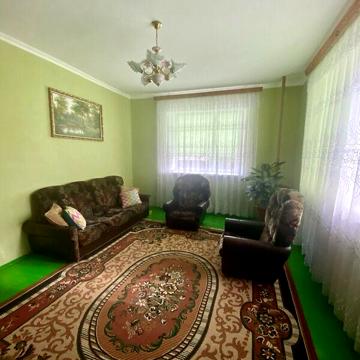 Продаж 4к Дім Садова вулиця