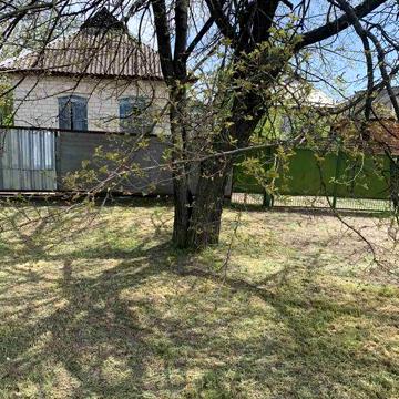 Продається дім в місті Кобеляки.