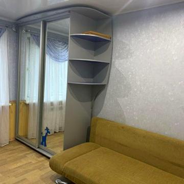 Продаем 3 комнатную квартиру Терновской район, улица Чаривна (Косыгина