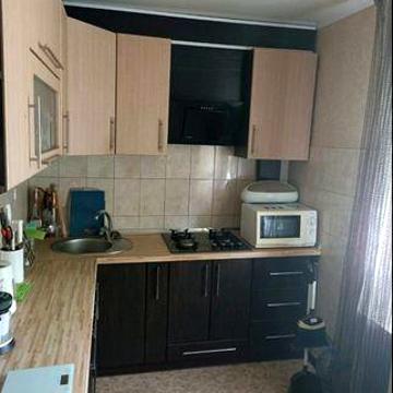 Продам 3-х кімнатну квартиру по вулиці Військбуд