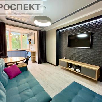 Харківська вул., 6