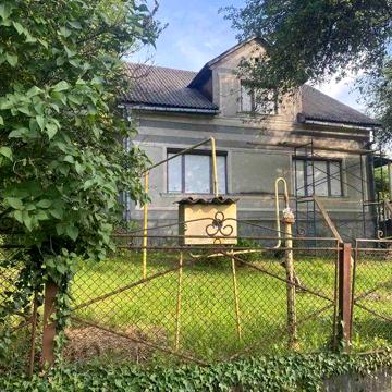 Продам будинок в с.Золотарево Закарпатська обл.