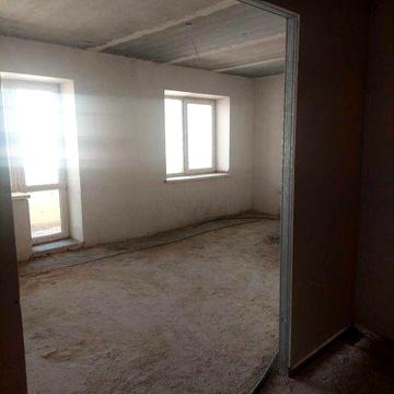 Продам квартиру 58м2  в новом доме в центре