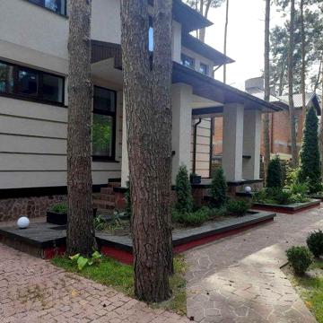 Здам в оренду елітний будинок біля  м. Макарів