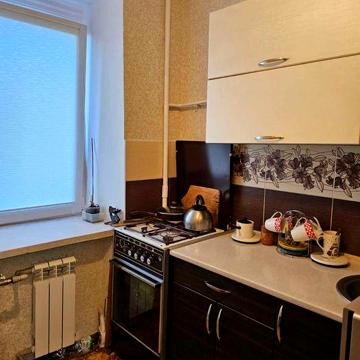 Продам 1 кімнатну квартиру на Теліги  57
