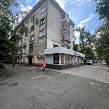 Продам 3 кімнатну квартиру Соборності 16 ( Соцмісто).