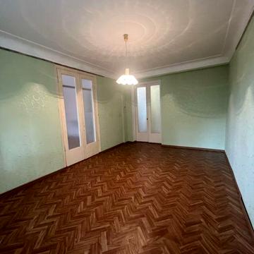Продам 3 кімнатну квартиру Соборності 16 ( Соцмісто).