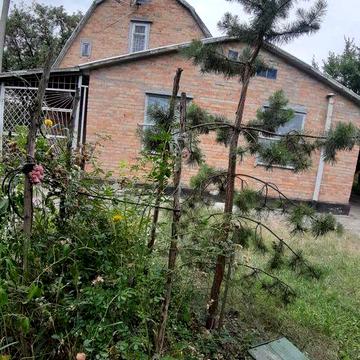 Продам дом в экологически чистом районе. Лес .Орель.