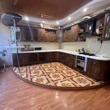 Продам будинок село Широке ( Інгулець). Є- відновлення .