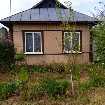 Продається будинок з ремонтом в смт Добрянка Чернігівської області