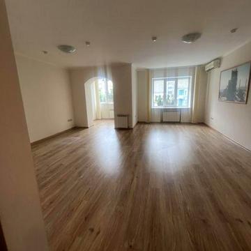 Продам 1-кімн.кв.в Центрі