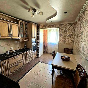 Продаж 3к.квартири в Центрі міста