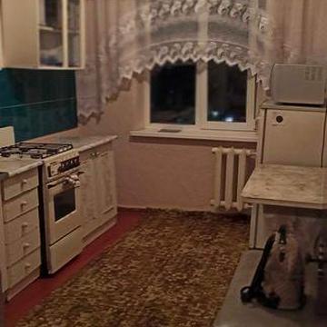 Продам 3 кімнатну на Ластівкі