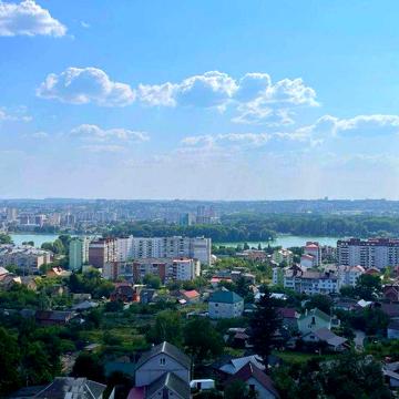 Однокімнатна квартира на Виставці(Костел). Неймовірний вигляд. ЖК АВІЛА ЛЕНД