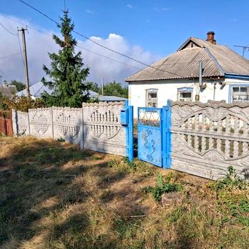 Продам будинок в смт Білики