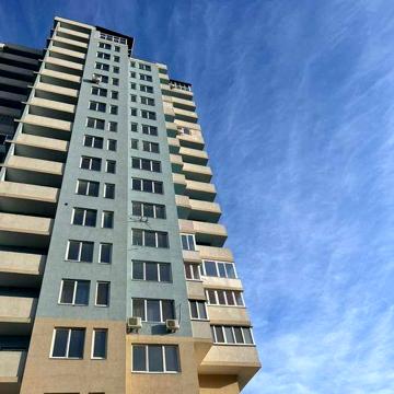 Продам шикарну квартиру з неймовірним краєвидом в центрі міста