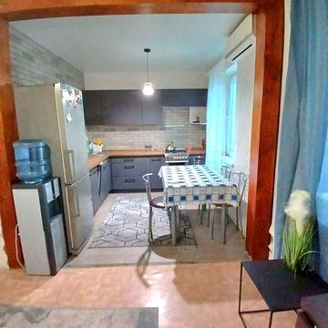 Продам 2-х комнатную " Чешку" на СЕВЕРНОМ