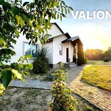 УКОМПЛЕКТОВАНИЙ Будинок 90+60 кв.м з РЕМОНТОМ на 20 сотках с. ЗАТИШНЕ